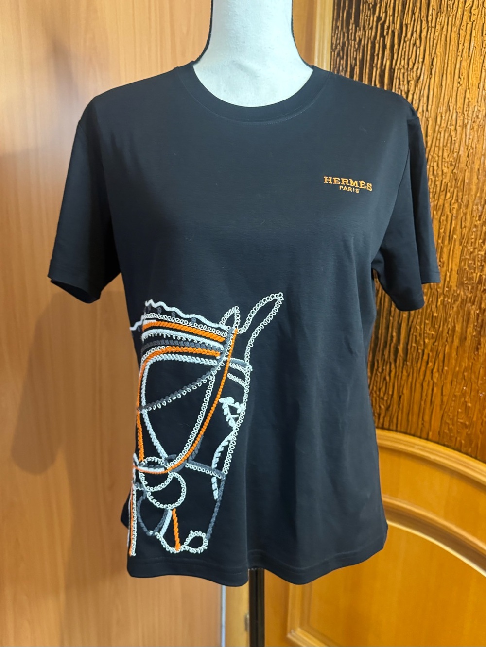 Hermes Black Short Sleeve cotton Tee with Orange & White Embroidery Sz L - Picture 6 of 16
